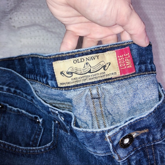 Men’s Old Navy Blue Jeans used flawed stain thigh - Picture 3 of 8